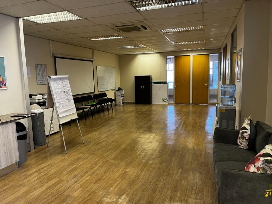 To Let commercial Property for Rent in Observatory Western Cape